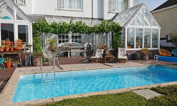 Dartmouth House | Lauriston House-river view home - pool and garden