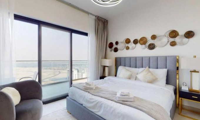 Jadaf Apartment | Lavish stay at 3BR apartment - Binghatti Creek - Sleek & Sophisticated - Steps Away from Dubai mall & Burj Khalifa