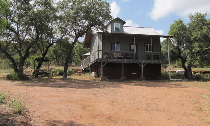 Mason Cabin | Lazy B Ranch Guest House