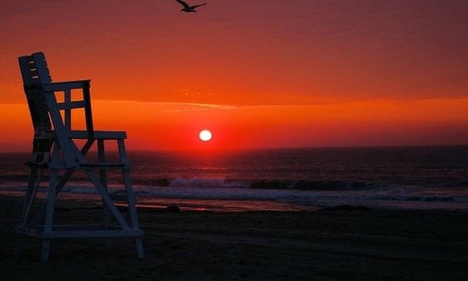 Midtown Ocean City Condo | Lazy Whale - 1 Bedroom Oceanside Condo - 5 Star Reviews