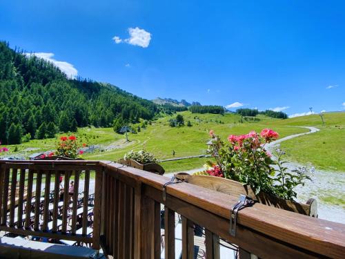 Reallon Hotel | Le Balcon des Ecrins