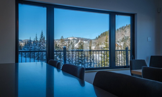 Saint Come Ski Chalet | Le Chalet Saint-Cerf - Ski, Spa and Waterfront
