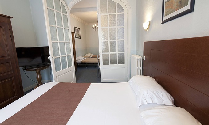 Royat Hotel | Le Chatel