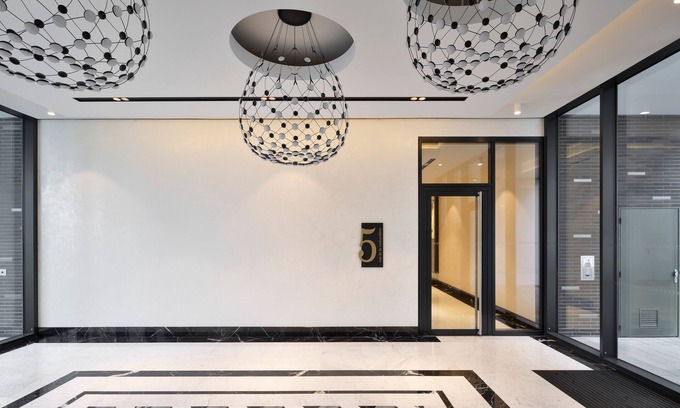 Dinan - Saint-Malo Apartment | LE CIPRIANI - Apt 80m² avec 2 chambres et parking