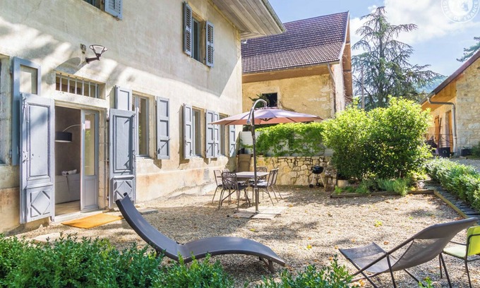 Brison-Saint-Innocent House | LE CLOS DES PLATANES-COTE PARC