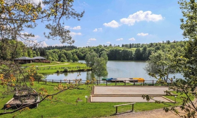 Meyrignac-l'Eglise Ski Chalet | Le Dom des Monédières Ch 3P6V