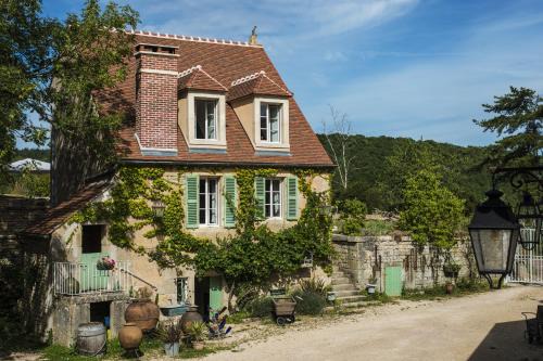 Chevroches House | Le Domaine des Carriers - Gites