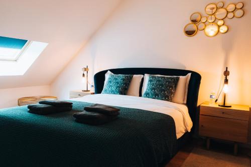 Chateauroux Apartment | Le Grenier d’Anatole : Parking/Haut Standing