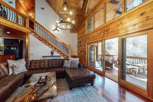 Ellijay House | Le Hermitage