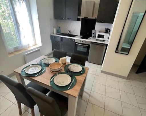 Carcassonne Apartment | Le Jacques, Cosy, Central, Wifi 10 Mn Cité Médiévale