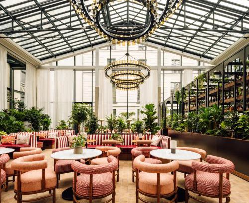 5th Arrondissement Hotel | Le Jardin de Verre by Locke