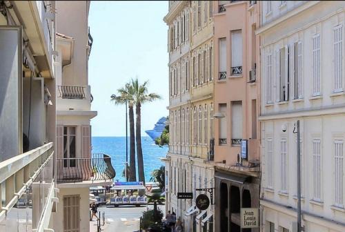 Cannes City Centre Apartment | Le Minerve