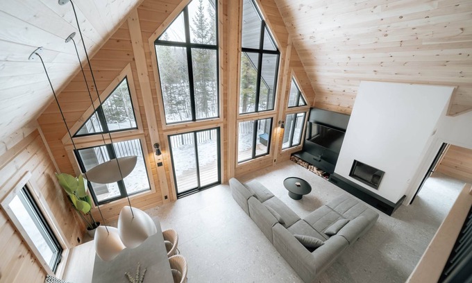 Amherst Ski Chalet | Le Mitik Kanata Tremblant (224)