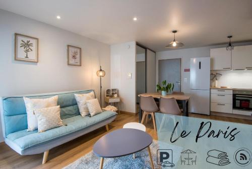 Rodez Apartment | Le Paris - Elégant, Parking privé et Terrasse