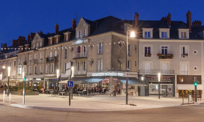 Blois Hotel | Le Pavillon