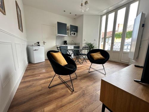 Cœur de Ville Apartment | Le Petit Albert - hyper central design studio