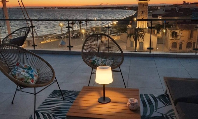Le Grau-Du-Roi Apartment | Le Phare du Grau: Superbe Appartement Standing 3 chambres vue Mer