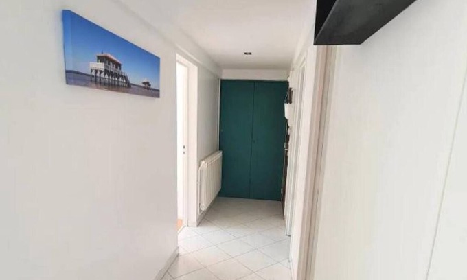 Talence Apartment | Le Porte Bonheur