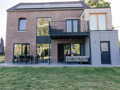 Bassenge House | Le Surdan