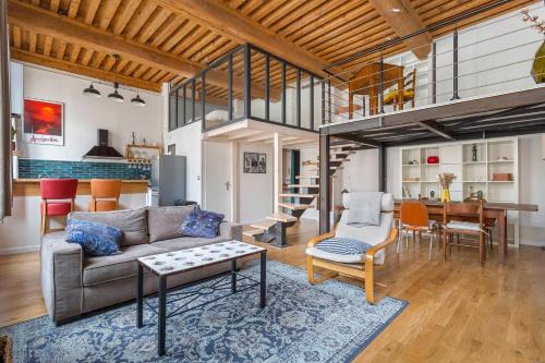 Grande Cote - Annonciade Apartment | Le Tisserand - Superbe Canut pentes Croix Rousse