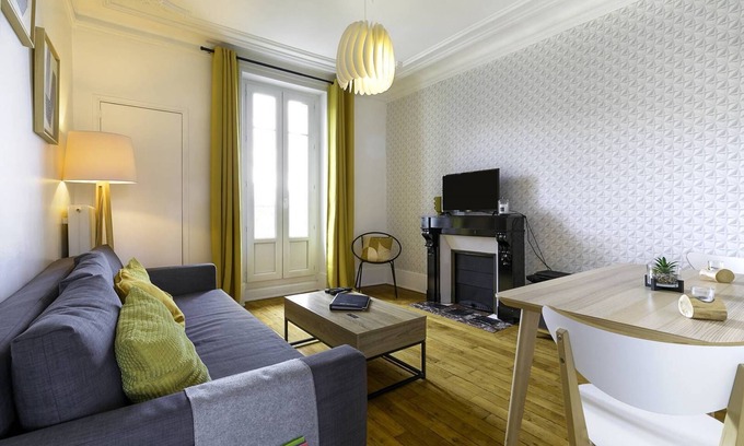 Centre Sud Apartment | Le Transvaal - Appartement deux chambres - SR Loc