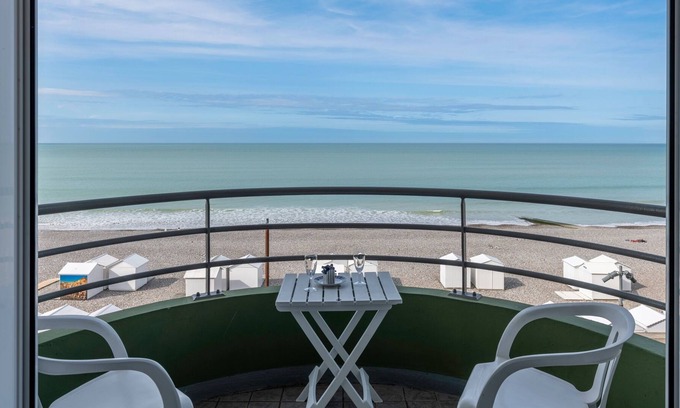 Mers-les-Bains Apartment | Le Trimaran 40 - One Bedroom Apartment, Sleeps 3