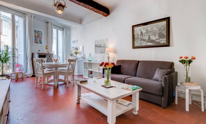 Couronne Urbaine Apartment | Le Van Loo