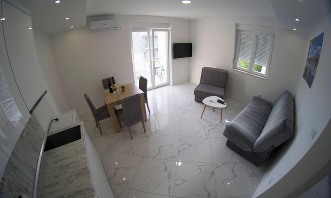Trebinje Apartment | Lea