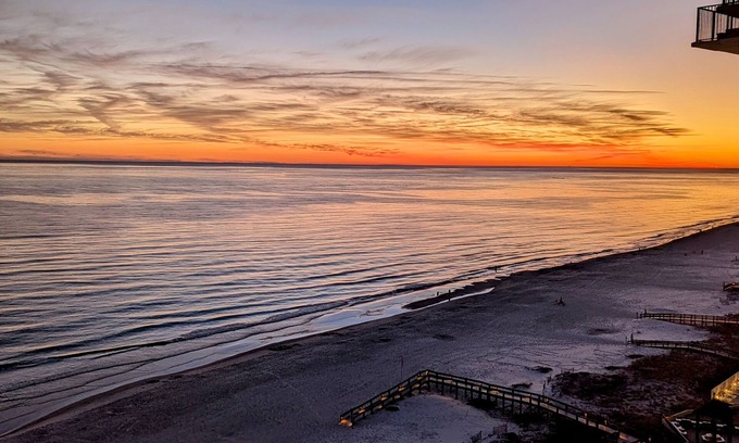 Orange Beach Condo | Leaves are falling… and so are our rates- 2BR 2BA Beachfront