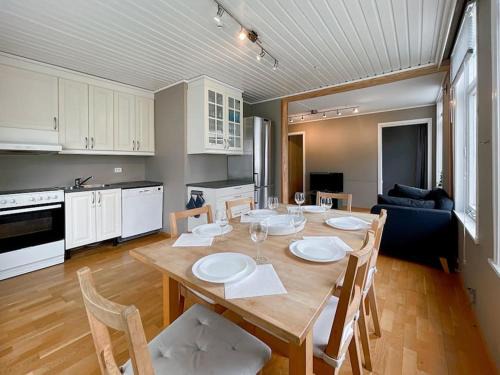 Stavanger Apartment | Ledaal Place 2 by Stavanger BnB