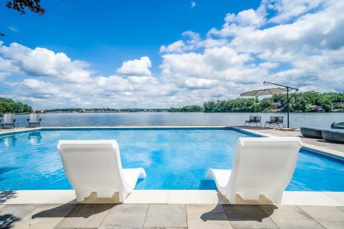 Mid America House | Ledgerwood Point