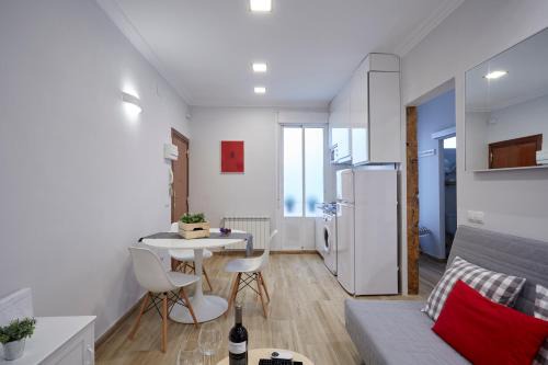 Embajadores Apartment | LEEWAYS LOFT in VALENCIA