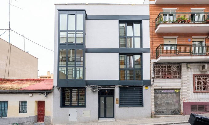 Castillejos Apartment | LEMON APARTMENT & HOTELS