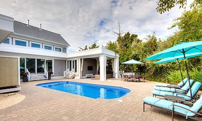 Loveladies House | Lemon Cove 🍋