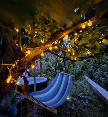 Gjirokaster Apartment | Lemon Garden Apartment-Hot Tub Jacuzzi