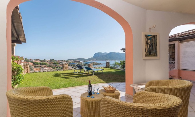 Baia Caddinas Apartment | Lentischio by Interhome