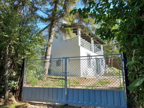 Csokako House | Lenvirág Veendégház