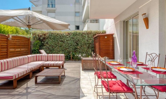 Cap-d'Antibes Apartment | Les allées du Cap by Interhome