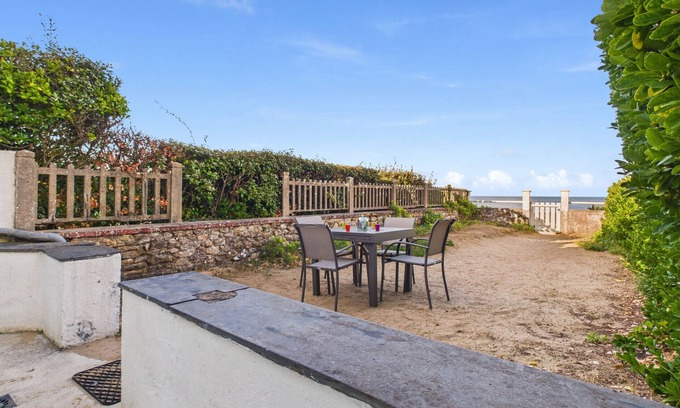 Pornichet Ski Chalet | Les Chardons, beach access, 4 adults 1 child