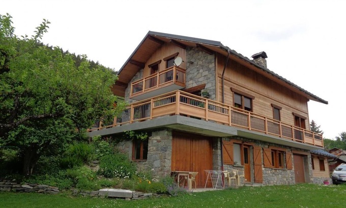 Les Allues House | LES COCOIRS - MERIBEL LES ALLUES