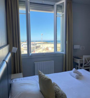 Trouville-sur-Mer Hotel | Les Embruns