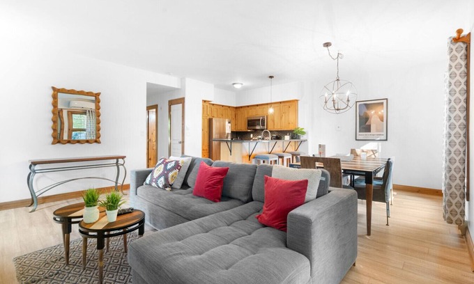Mont-Tremblant Condo | Les Falaises Tremblant - Ski In/Out Condo w/2bdrs