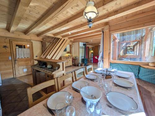 Les Gets Apartment | Les Gets - Appartement de charme 3 chambres avec parking et WiFi - FR-1-623-360