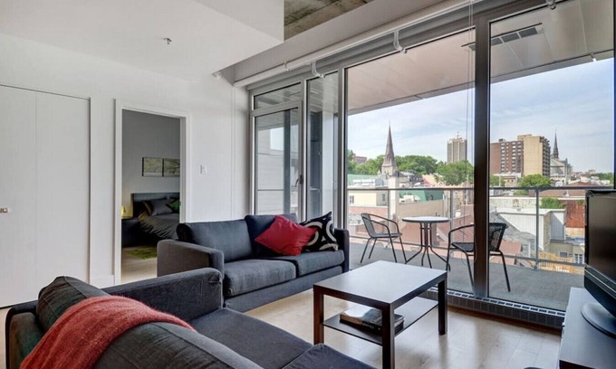 Vieux-Quebec-Cap-Blanc-colline Parlementaire Apartment | Les Immeubles Charlevoix - 760605