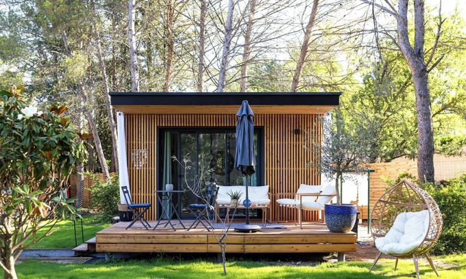 Saint-Cannat Cottage | LES Lodges Taizen & SPA , Sans Enfants, Votre Bulle de Reconnexion