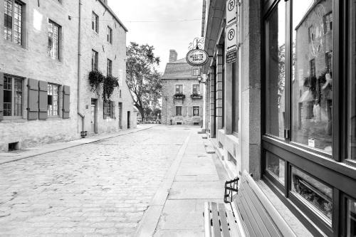 Old Quebec Apartment | Les Lofts Champlain - Par Les Lofts Vieux-Québec