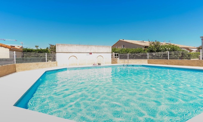 Saint-Cyprien Plage House | Les mas Bleus by Interhome