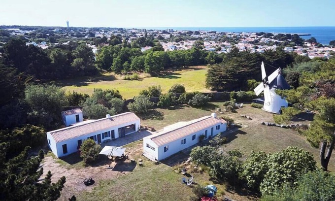 Ile d'Yeu House | Les masures du meunier exceptional stay