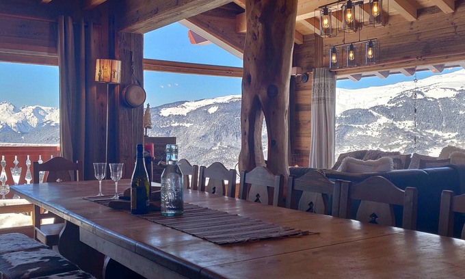 Aime Ski Chalet | Les Mélèzes - Very beautiful Chalet 200m from the slopes of La Plagne - 12-15 pers.