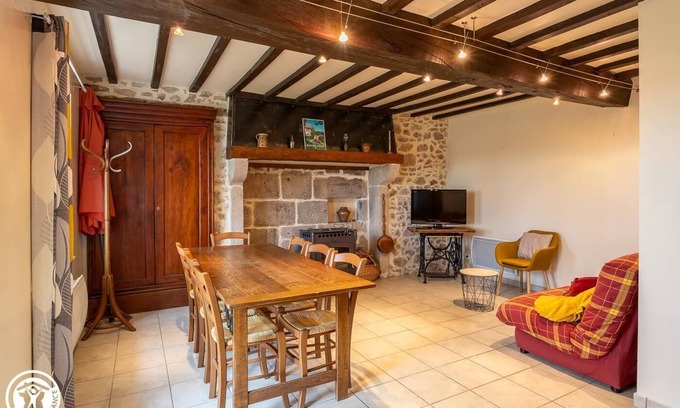 Saint-Julien-la-Geneste House | Les Moissons - Saint-julien-la-geneste